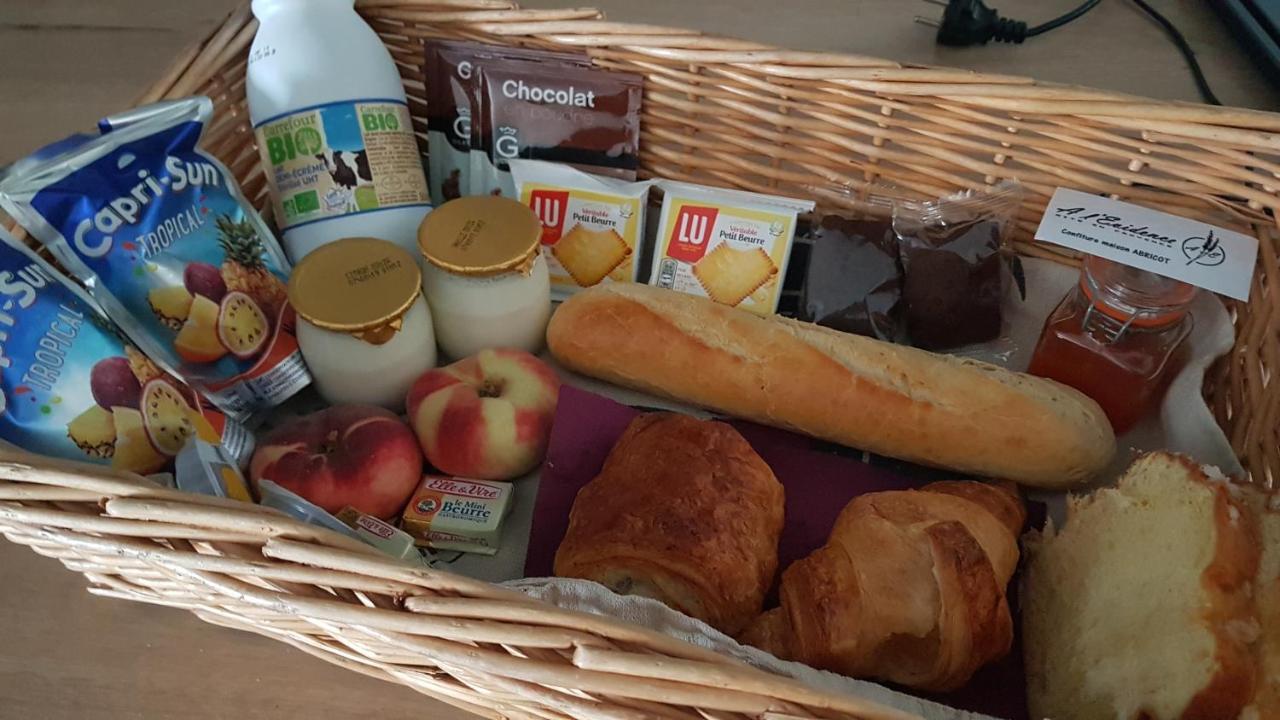 Gite A L' Evidence Mornas Eksteriør bilde